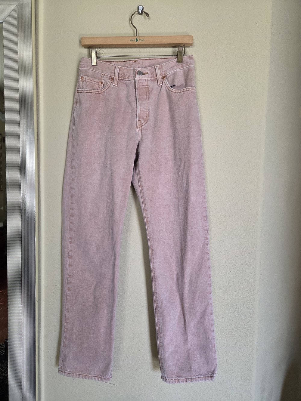 Levis 501 90s Premium Straight Leg Jeans in Pale Pink